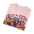 Gothic Scream Mask Lounge T‑Shirt — Retro Halloween Couch Art Tee